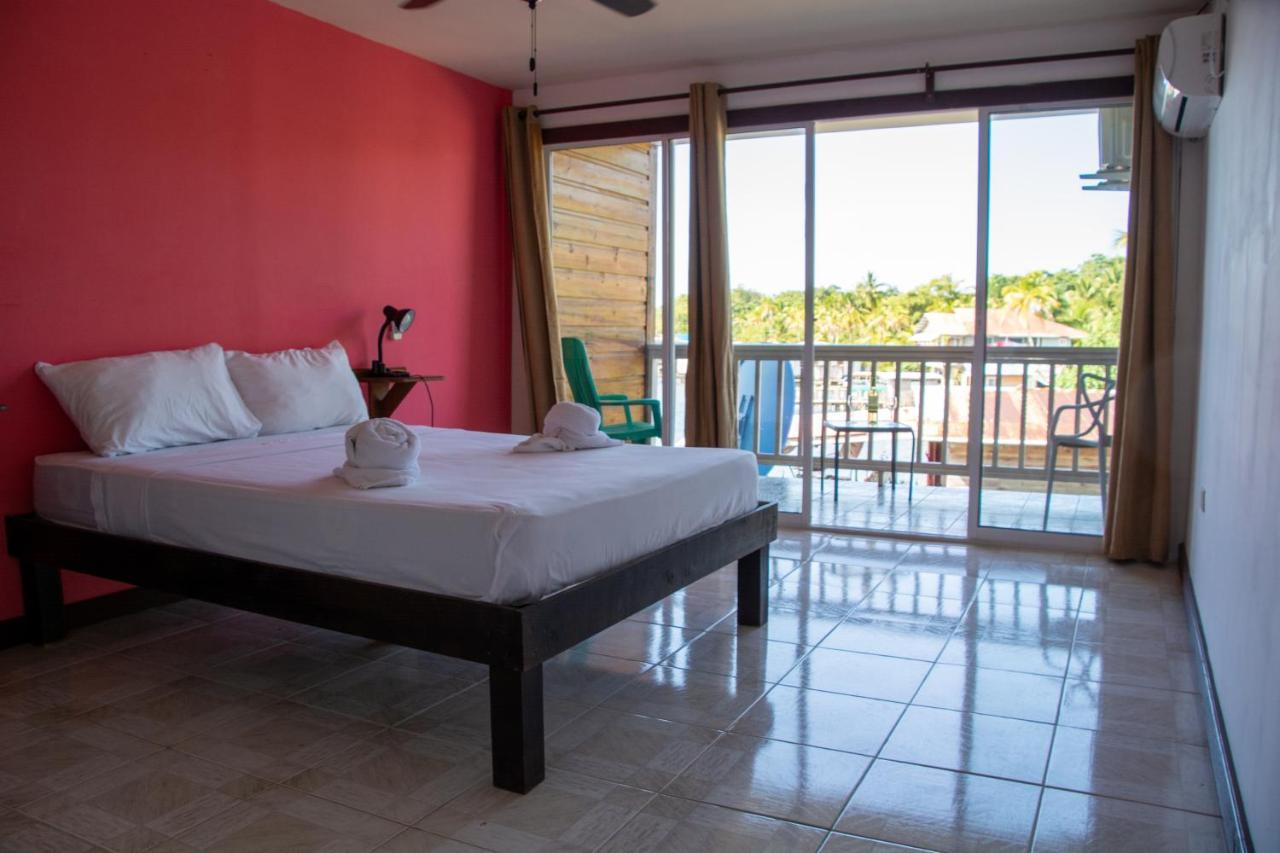 Hotel Los Balcones Over Seas Bocas del Toro Exterior foto